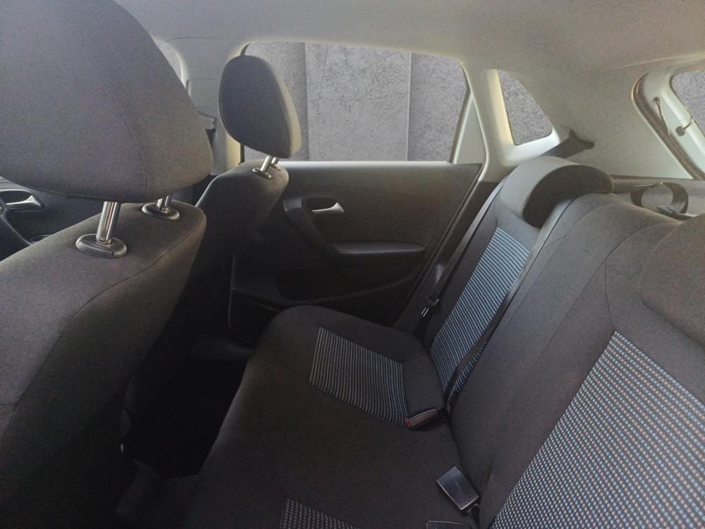 Volkswagen Polo Vivo Hatch 1.6 Comfortline Tiptronic