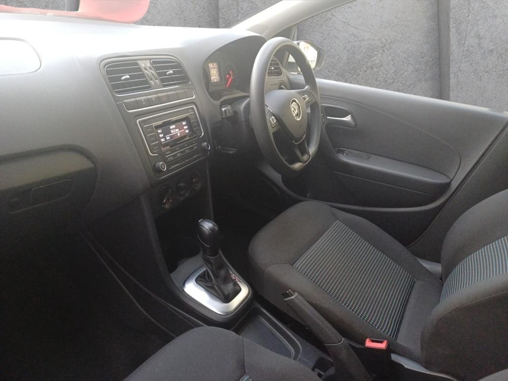 Volkswagen Polo Vivo Hatch 1.6 Comfortline Tiptronic