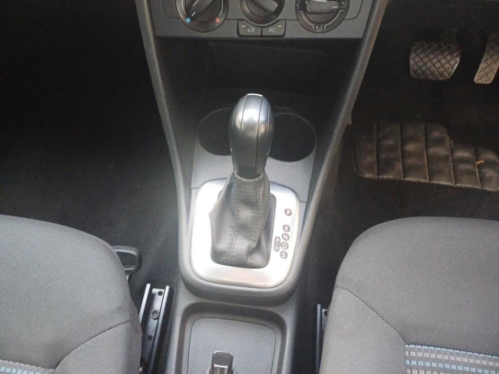 Volkswagen Polo Vivo Hatch 1.6 Comfortline Tiptronic