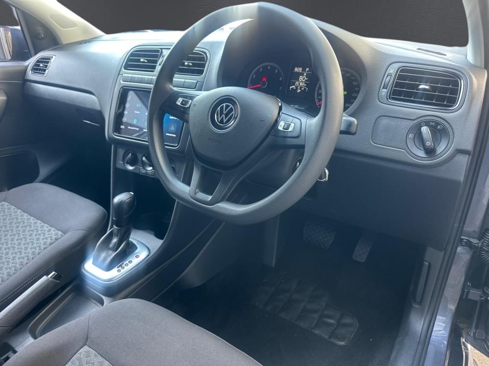 Volkswagen Polo Vivo Hatch 1.6 Life Tipt
