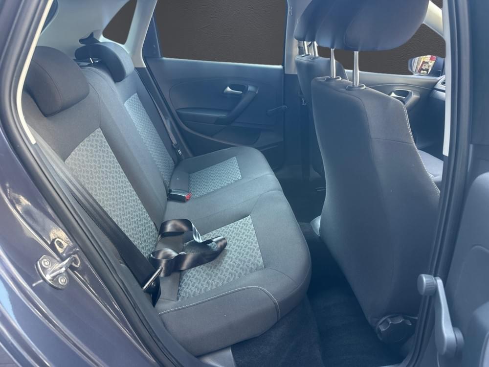 Volkswagen Polo Vivo Hatch 1.6 Life Tipt