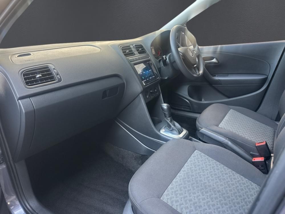 Volkswagen Polo Vivo Hatch 1.6 Life Tipt