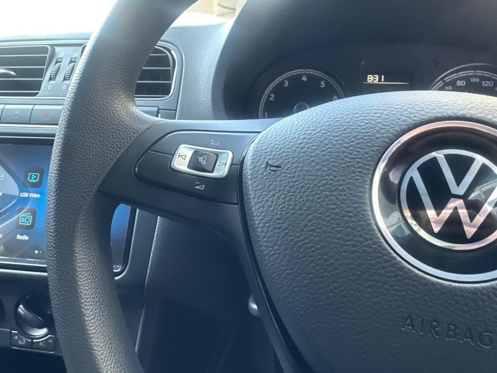 Volkswagen Polo Vivo Hatch 1.6 Life Tipt