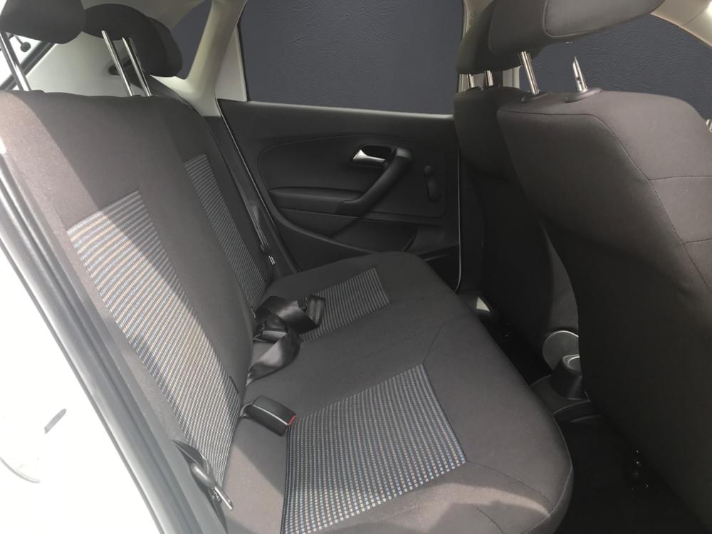 Volkswagen Polo Vivo Hatch 1.6 Comfortline Tiptronic