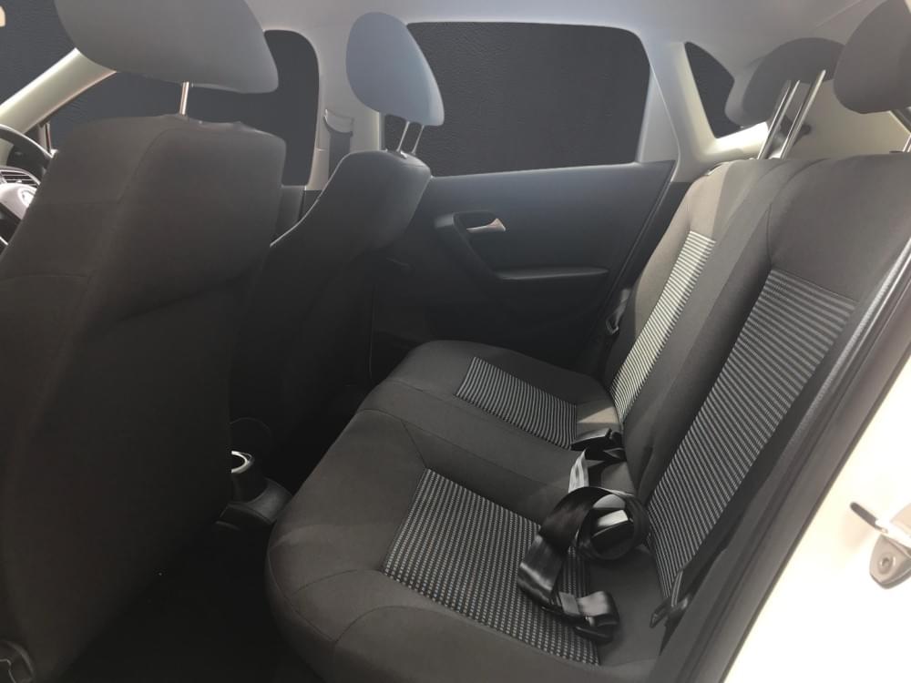 Volkswagen Polo Vivo Hatch 1.6 Comfortline Tiptronic