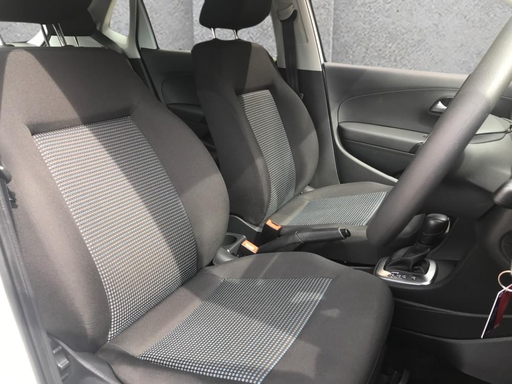 Volkswagen Polo Vivo Hatch 1.6 Comfortline Tiptronic