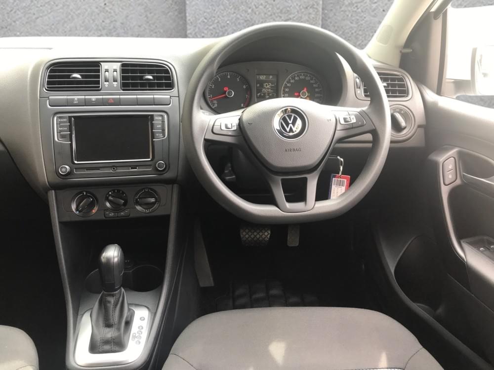 Volkswagen Polo Vivo Hatch 1.6 Comfortline Tiptronic