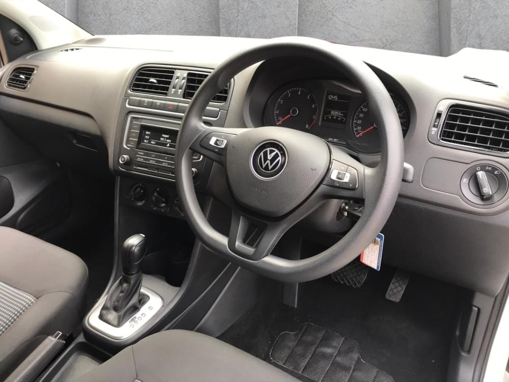 Volkswagen Polo Vivo Hatch 1.6 Comfortline Tiptronic