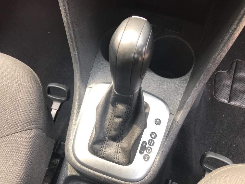 Volkswagen Polo Vivo Hatch 1.6 Comfortline Tiptronic