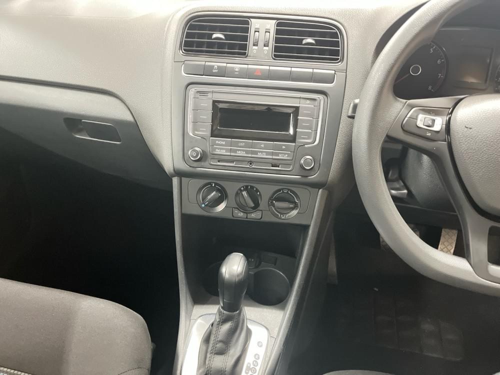 Volkswagen Polo Vivo Hatch 1.6 Comfortline Tiptronic