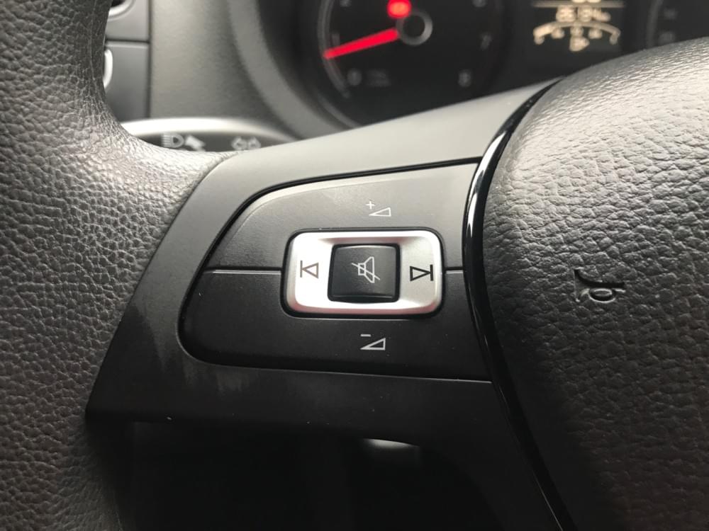 Volkswagen N/A 1.6 Life Tipt