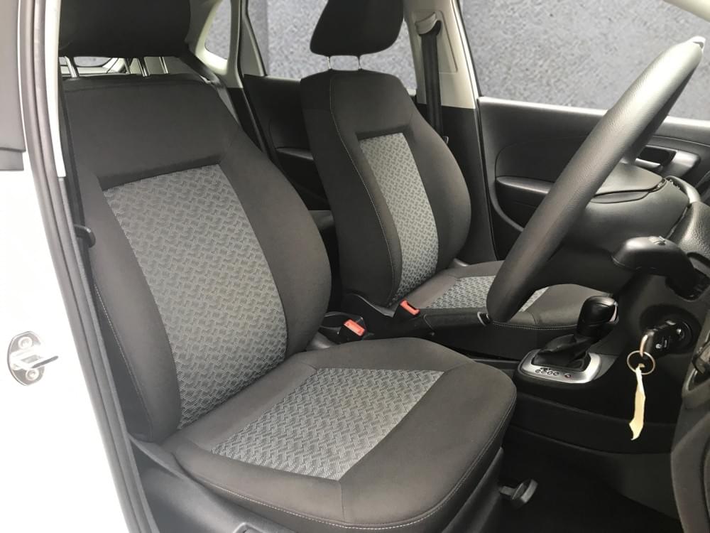 Volkswagen Polo Vivo Hatch 1.6 Life