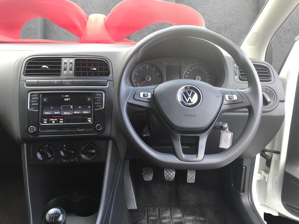Volkswagen Polo Vivo Hatch 1.4 Trendline