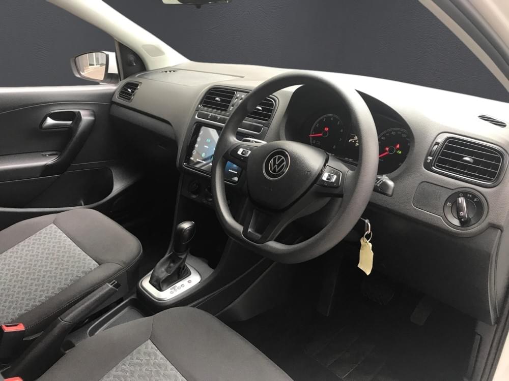 Volkswagen Polo Vivo Hatch 1.6 Life Tipt