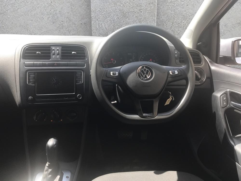Volkswagen Polo Vivo Hatch 1.6 Comfortline Tiptronic