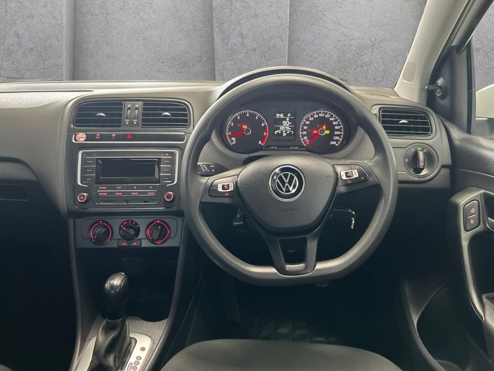 Volkswagen Polo Vivo Hatch 1.6 Comfortline Tiptronic