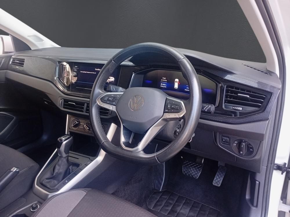 Volkswagen Polo Hatch 1.0 Tsi Life Dsg