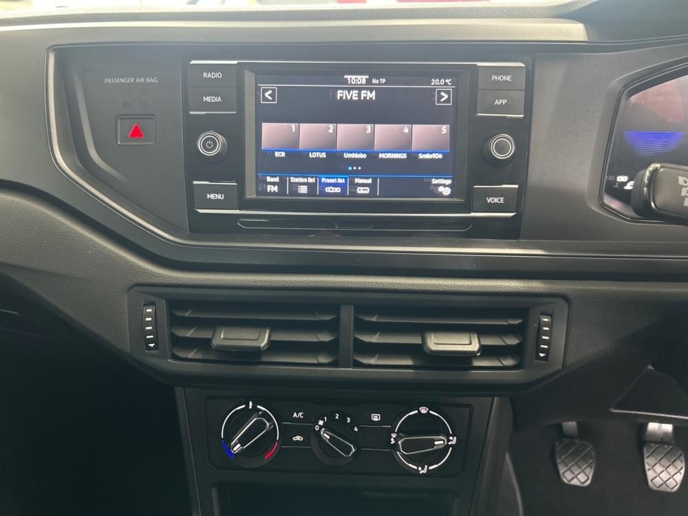 Volkswagen Polo Hatch 1.0 Tsi Life Dsg