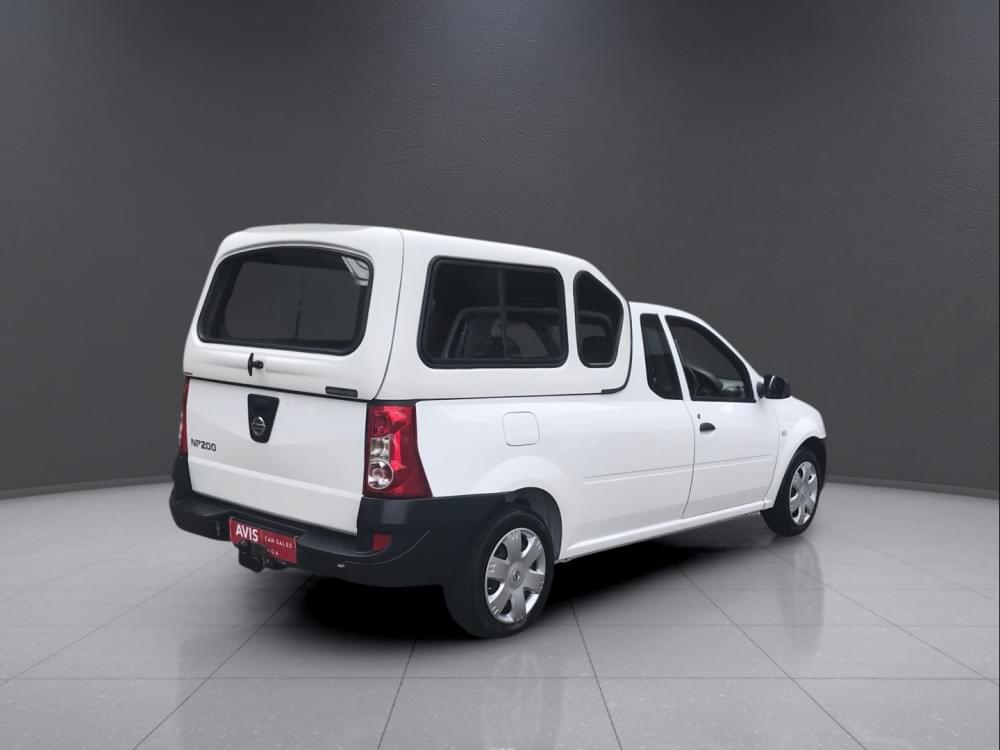 Nissan Np200 1.6 8V Ac Safety Pack