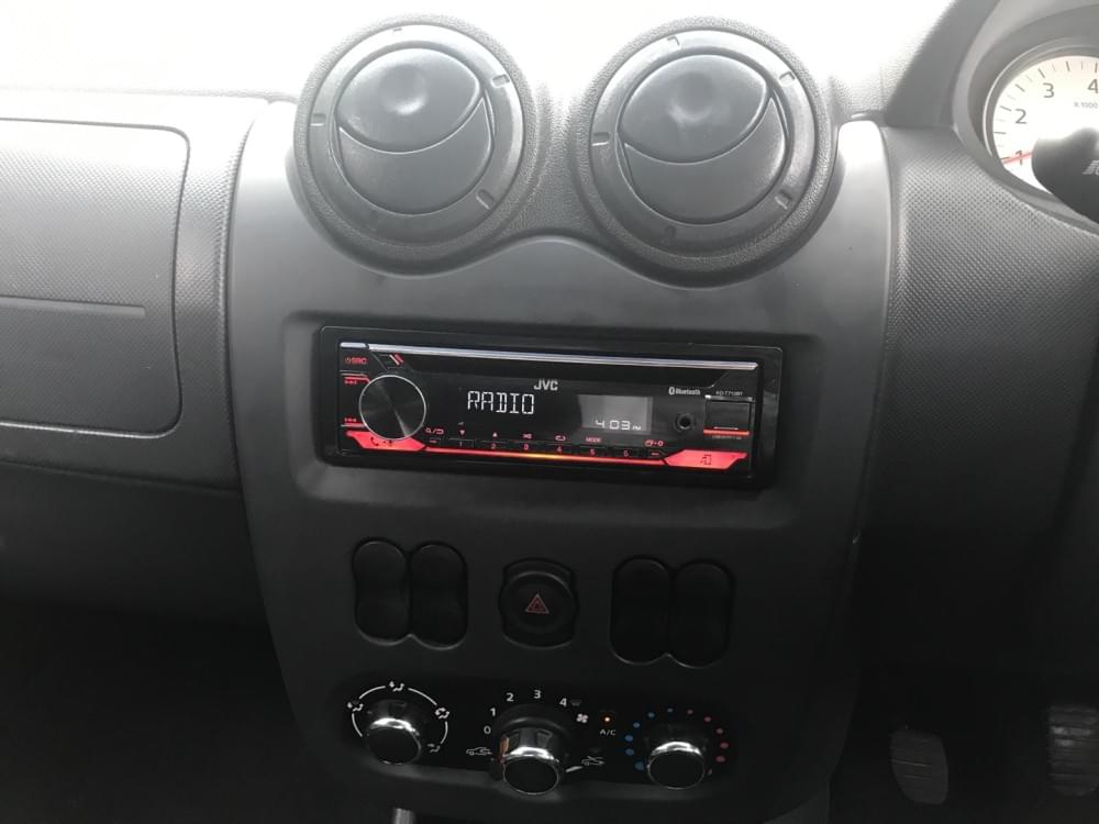 Nissan Np200 1.6 8V Ac Safety Pack
