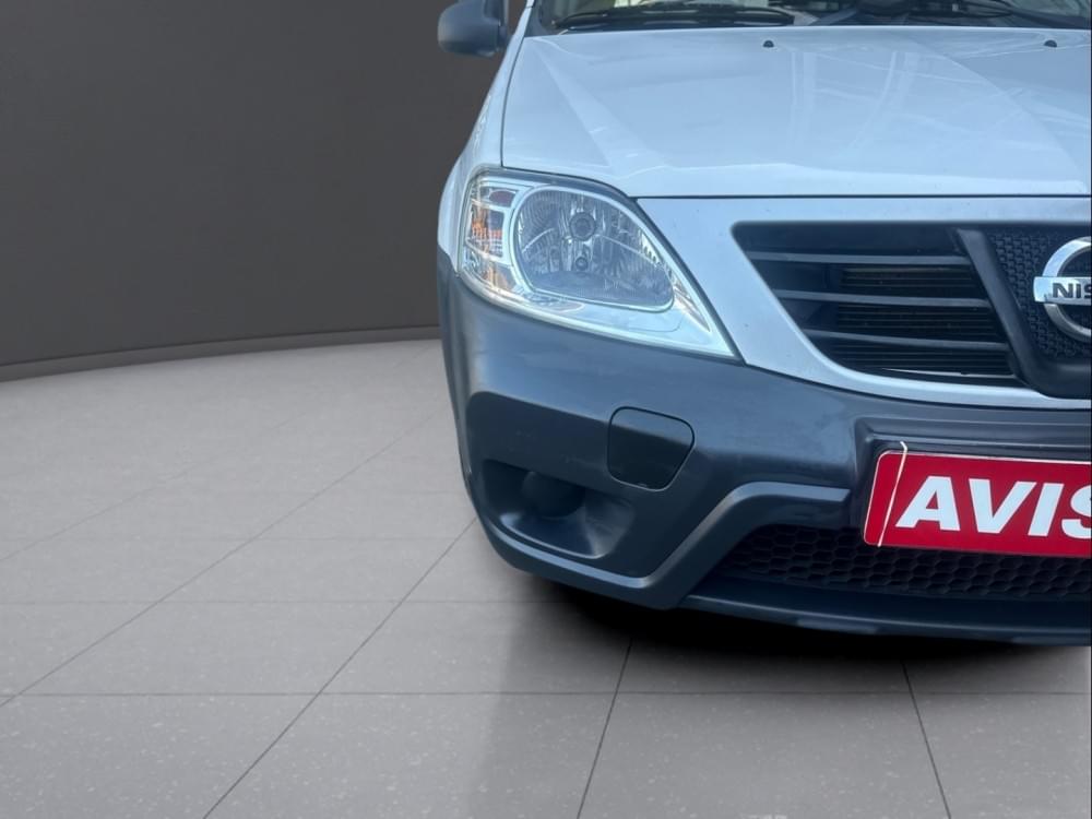 Nissan Np200 1.6 8V Ac Safety Pack