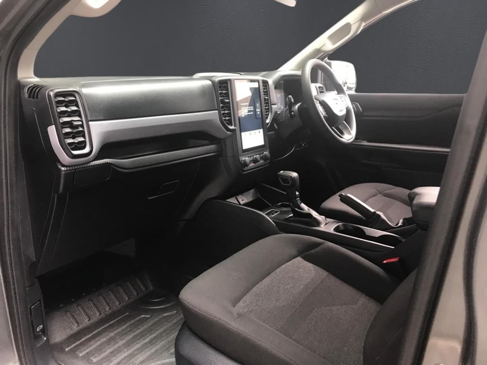 Ford Ranger 2.0 Xl D Cab 4X2 At