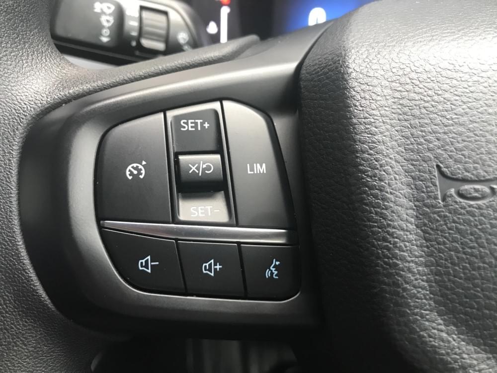 Ford Ranger 2.0 Xl D Cab 4X2 At