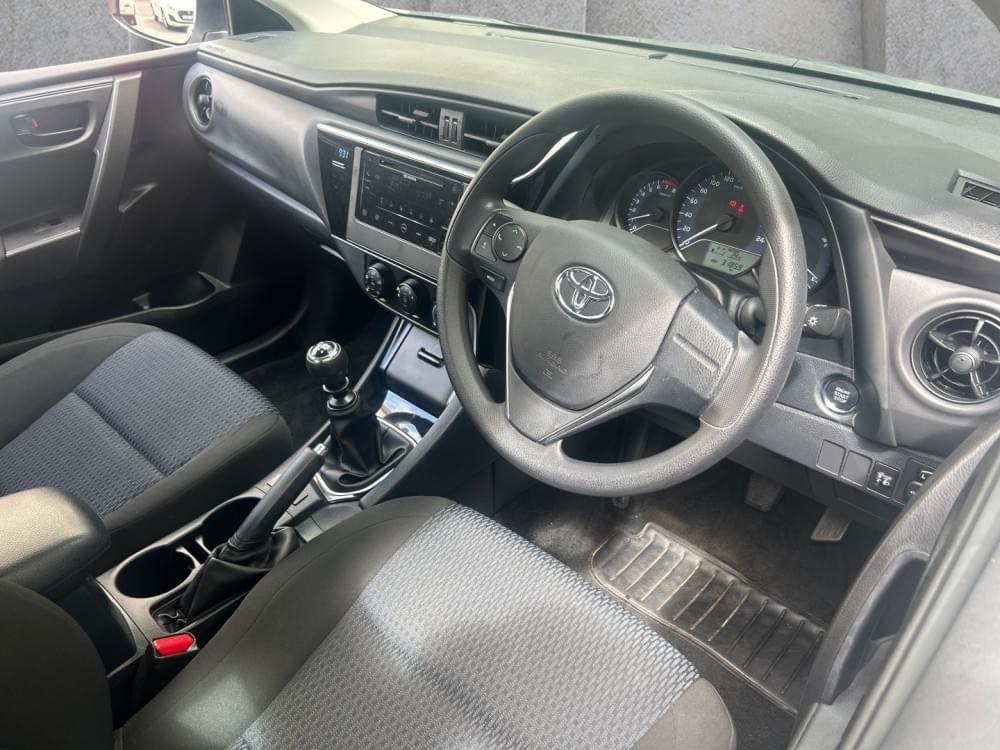 Toyota Corolla Quest 1.8 Plus