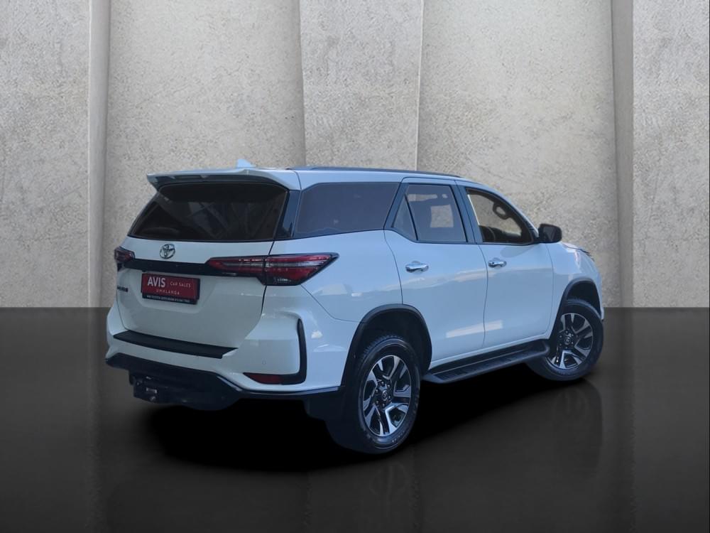 Toyota Fortuner 2.4 Gd-6 Rb 6At