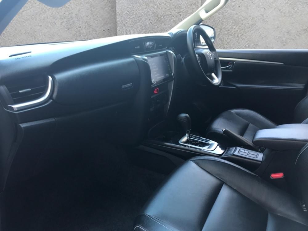 Toyota Fortuner 2.4 Gd-6 Rb 6At