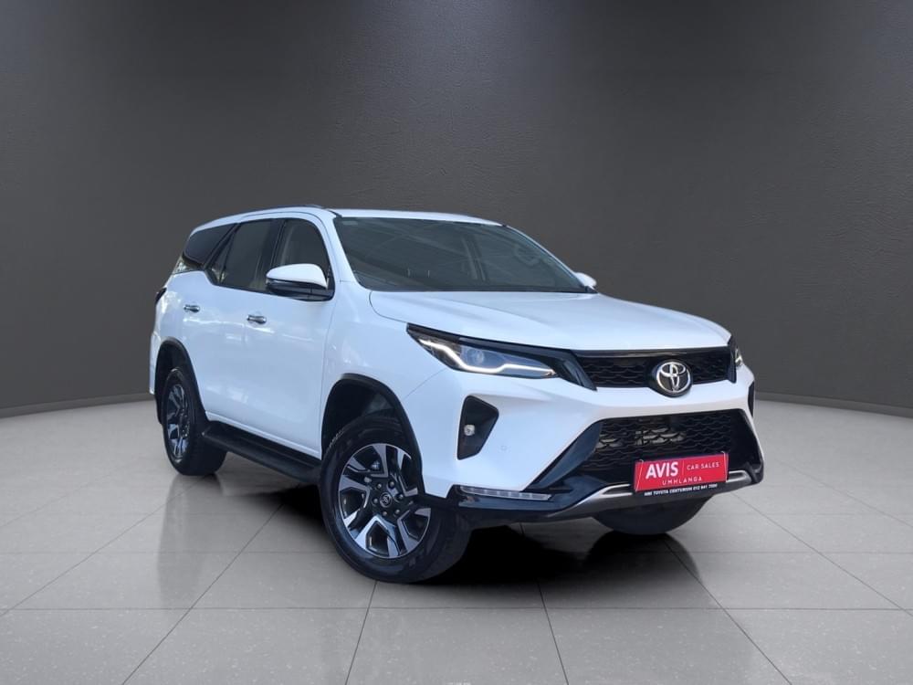 Toyota Fortuner 2.4 Gd-6 Rb At