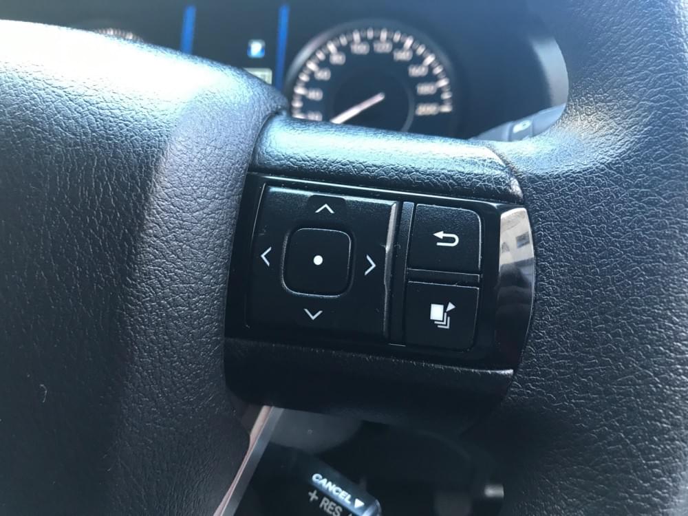 Toyota Fortuner 2.4 Gd-6 Rb At