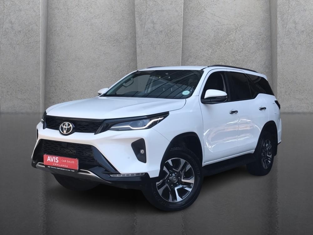 Toyota Fortuner 2.4 Gd-6 Rb At