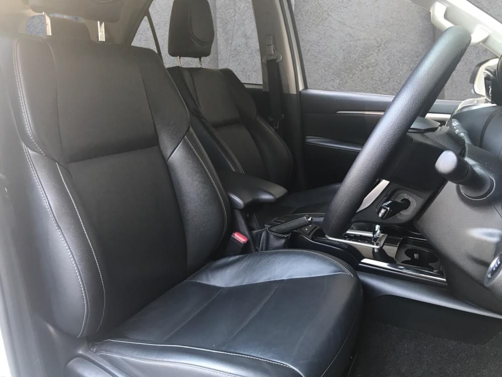 Toyota Fortuner 2.4 Gd-6 Rb At