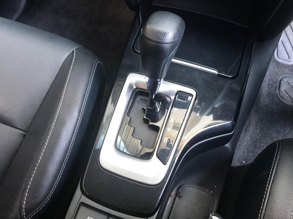 Toyota Fortuner 2.4 Gd-6 Rb At