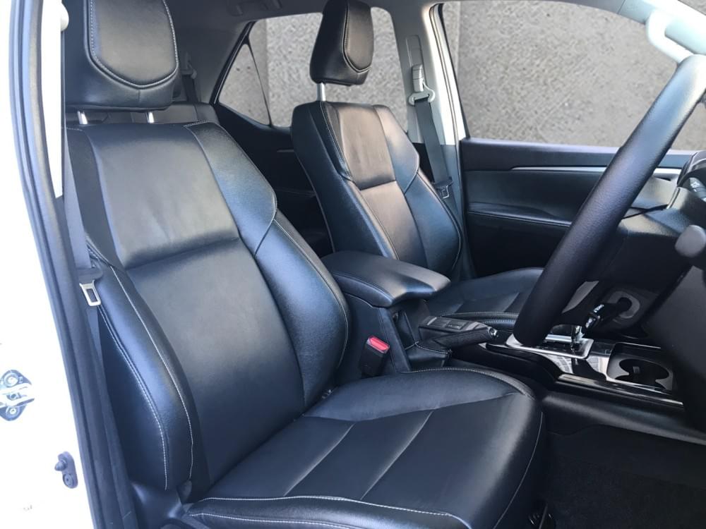 Toyota Fortuner 2.4 Gd-6 Rb 6At