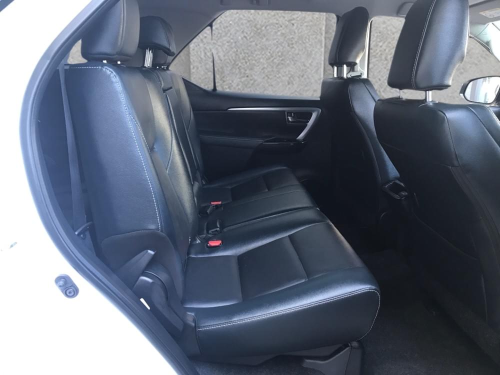 Toyota Fortuner 2.4 Gd-6 Rb 6At