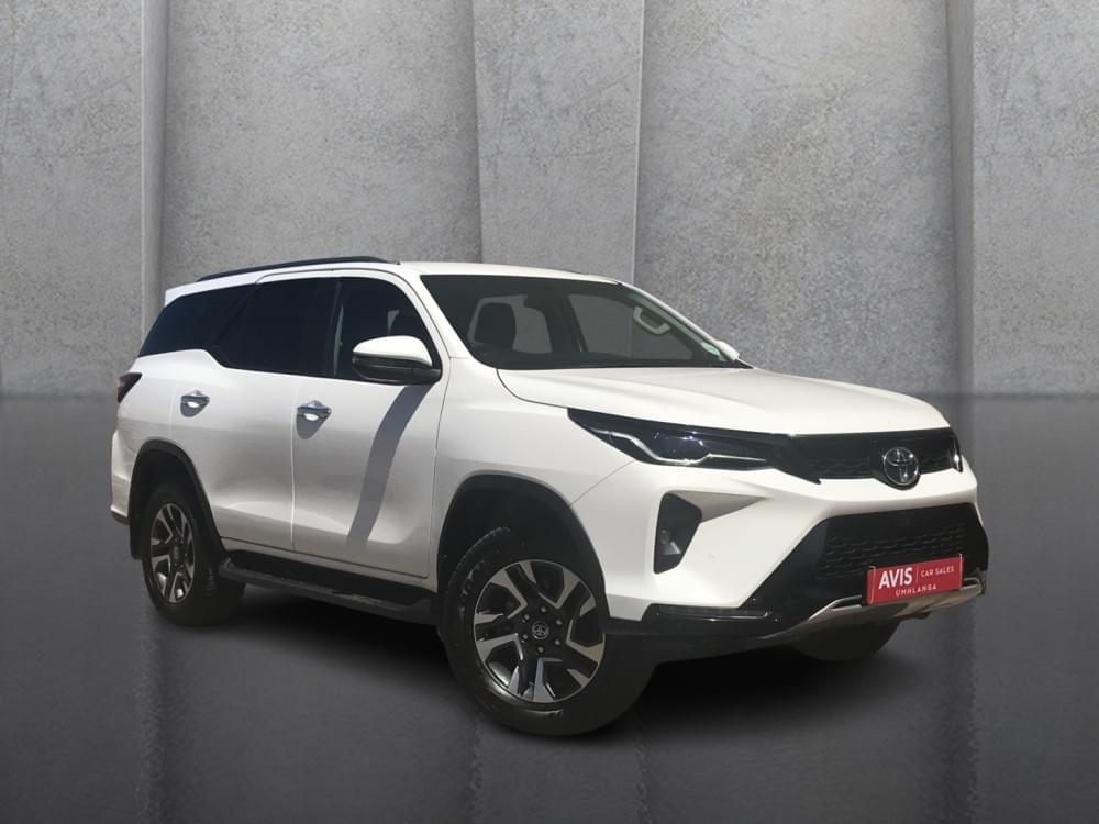 Toyota Fortuner 2.4 Gd-6 Rb At