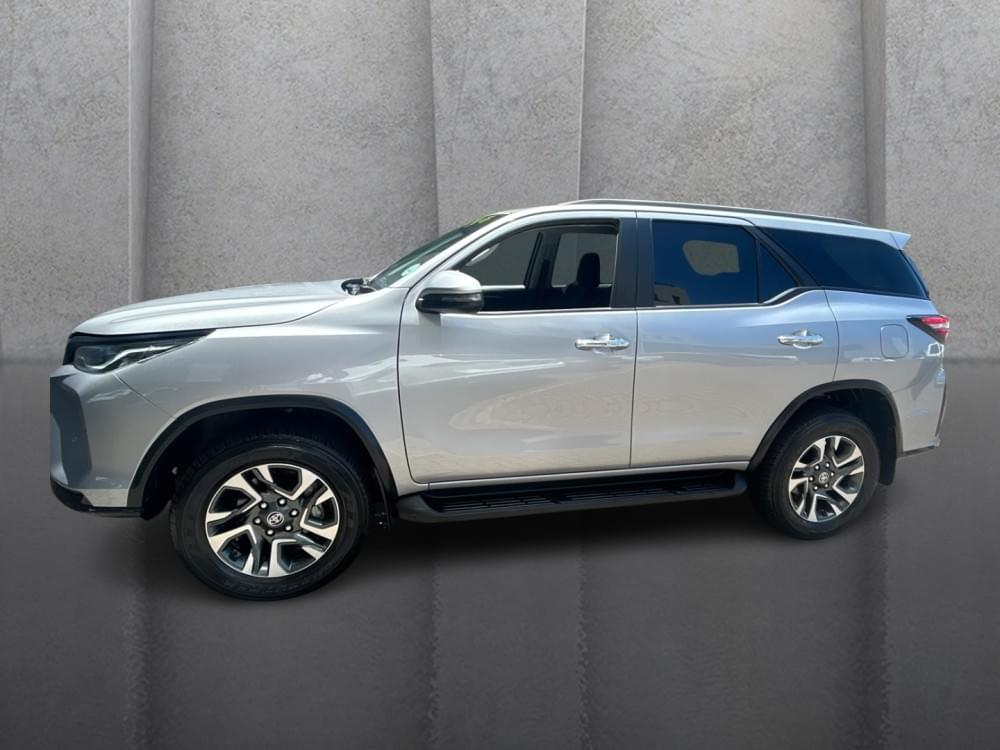 Toyota Fortuner 2.4 Gd-6 At