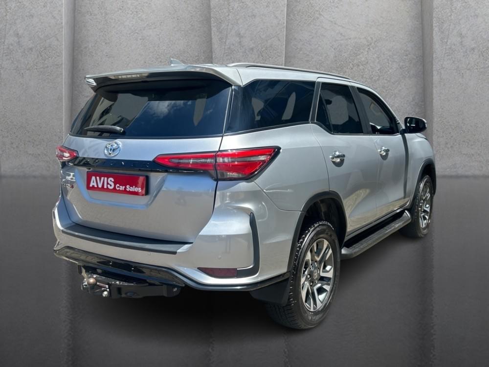 Toyota Fortuner 2.4 Gd-6 At