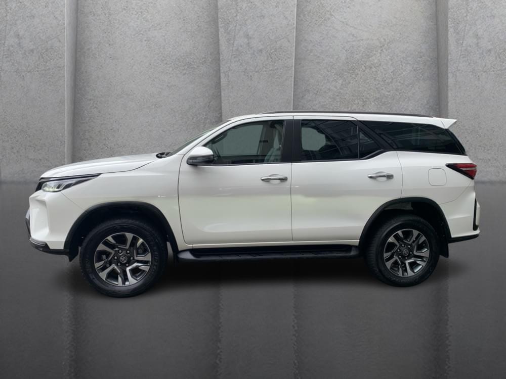 Toyota Fortuner 2.8 Gd-6 Rb At