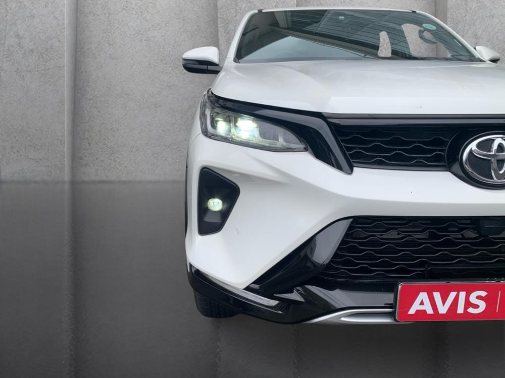 Toyota Fortuner 2.8 Gd-6 Rb At