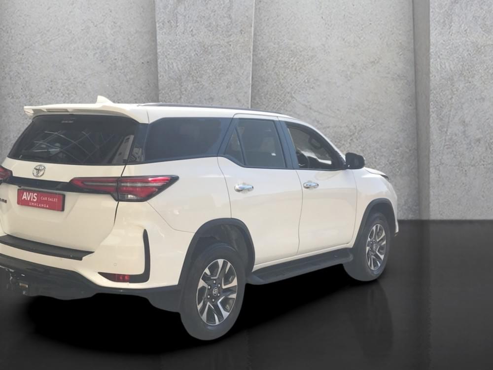 Toyota Fortuner 2.4 Gd-6 Rb 6At