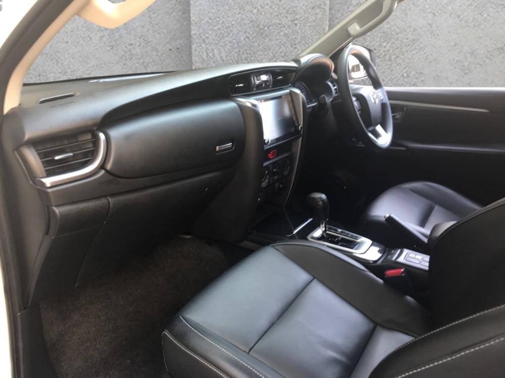 Toyota Fortuner 2.4 Gd-6 Rb 6At