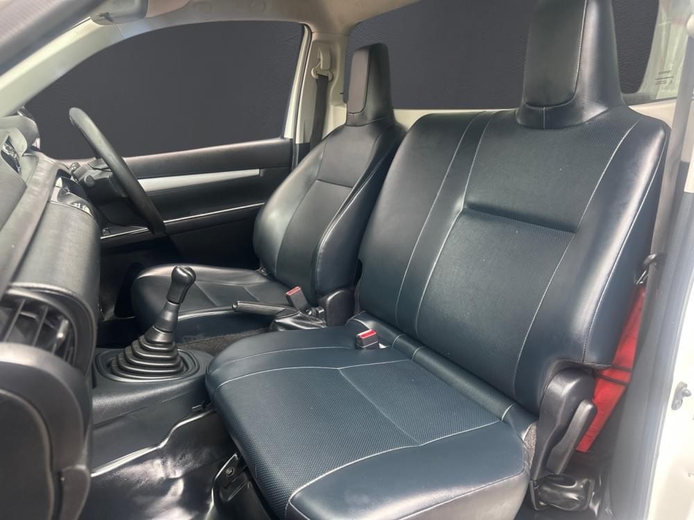 Toyota Hilux 2.4 Gd S Ac