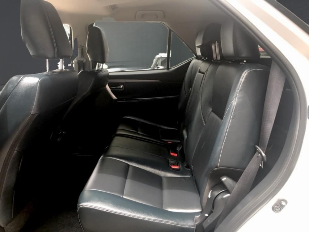 Toyota Fortuner 2.4 Gd-6 4X4 At