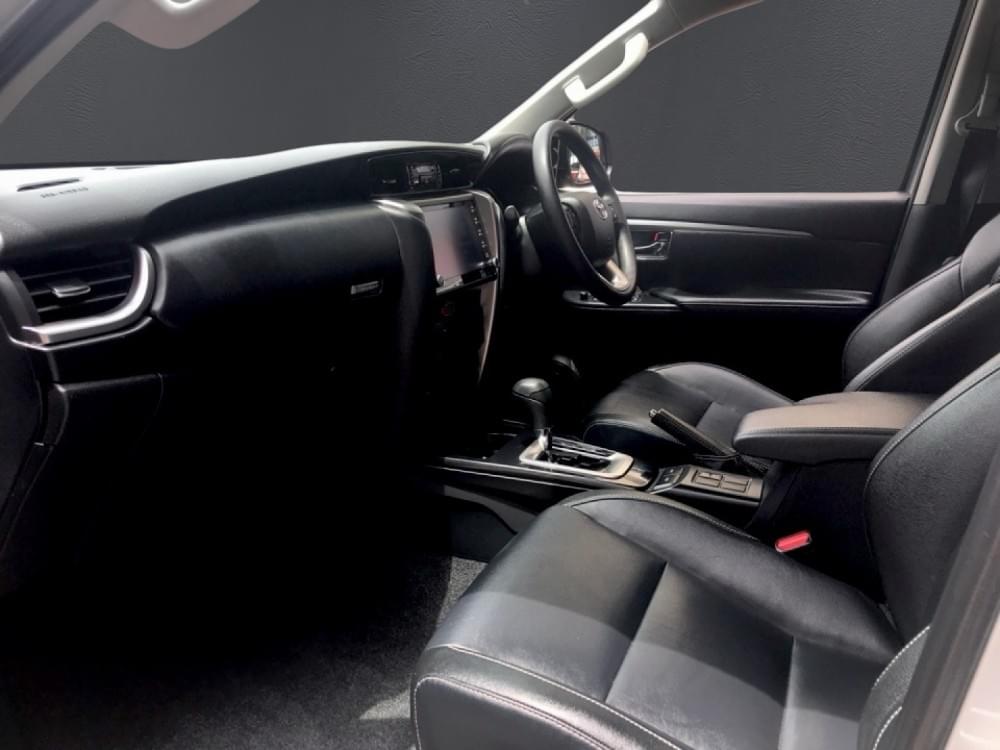 Toyota Fortuner 2.4 Gd-6 4X4 At