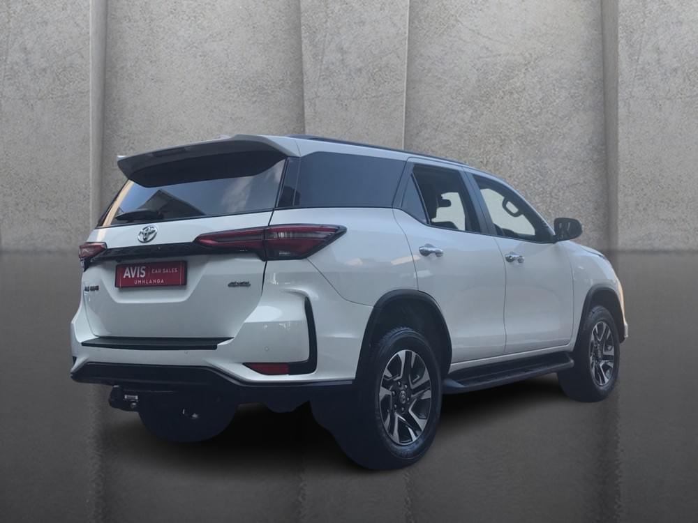 Toyota Fortuner 2.4 Gd-6 4X4 At
