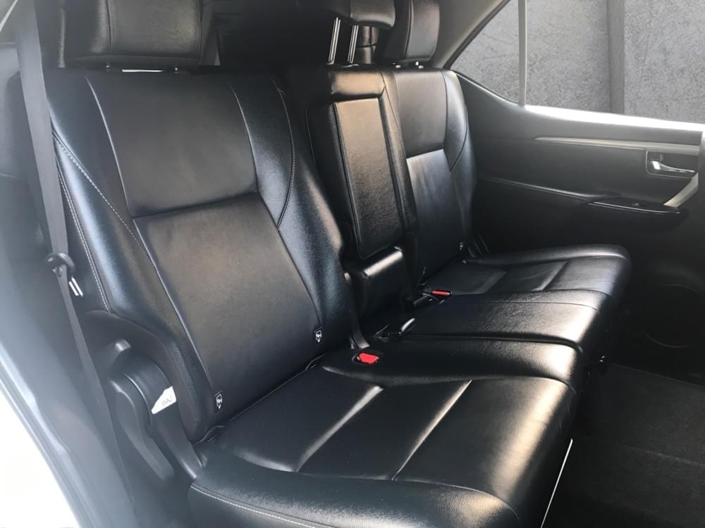 Toyota Fortuner 2.4 Gd-6 4X4 At