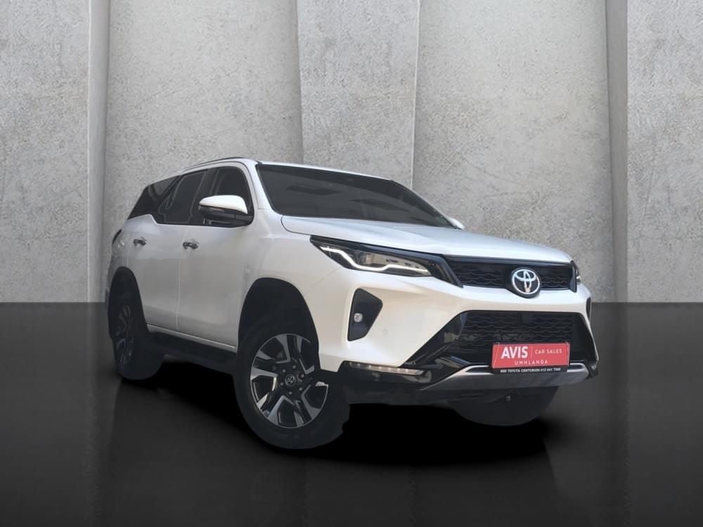 Toyota Fortuner 2.4 Gd-6 4X4 At